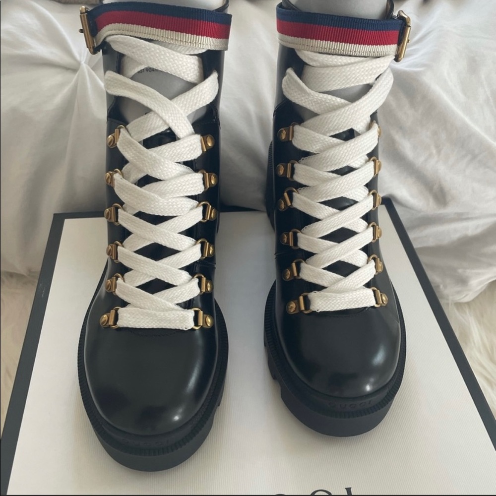❤️TODAY ONLY❤️NIB Gucci Sylvie Web Boots - Picture 4 of 8